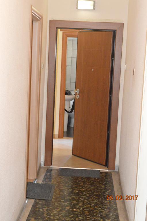 Tobacco Warehouse Apartment Кавала Екстер'єр фото
