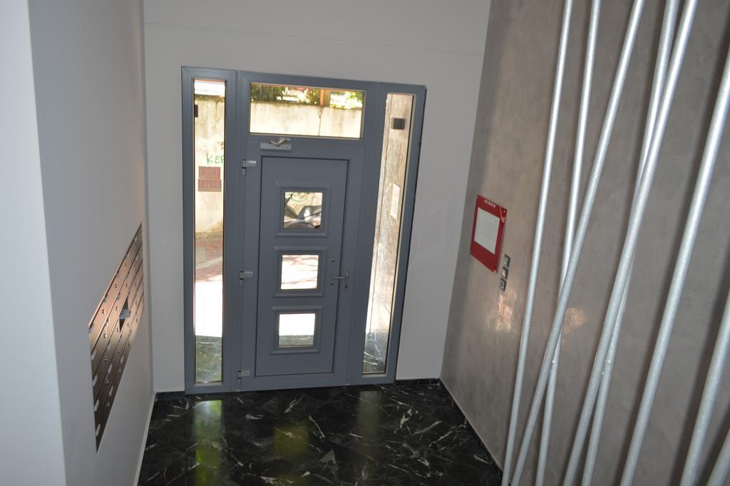 Tobacco Warehouse Apartment Кавала Екстер'єр фото